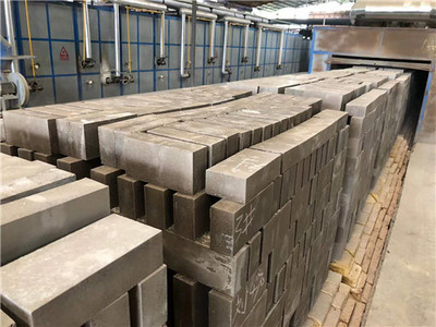 如何選擇四川耐火磚用于鍋爐修建